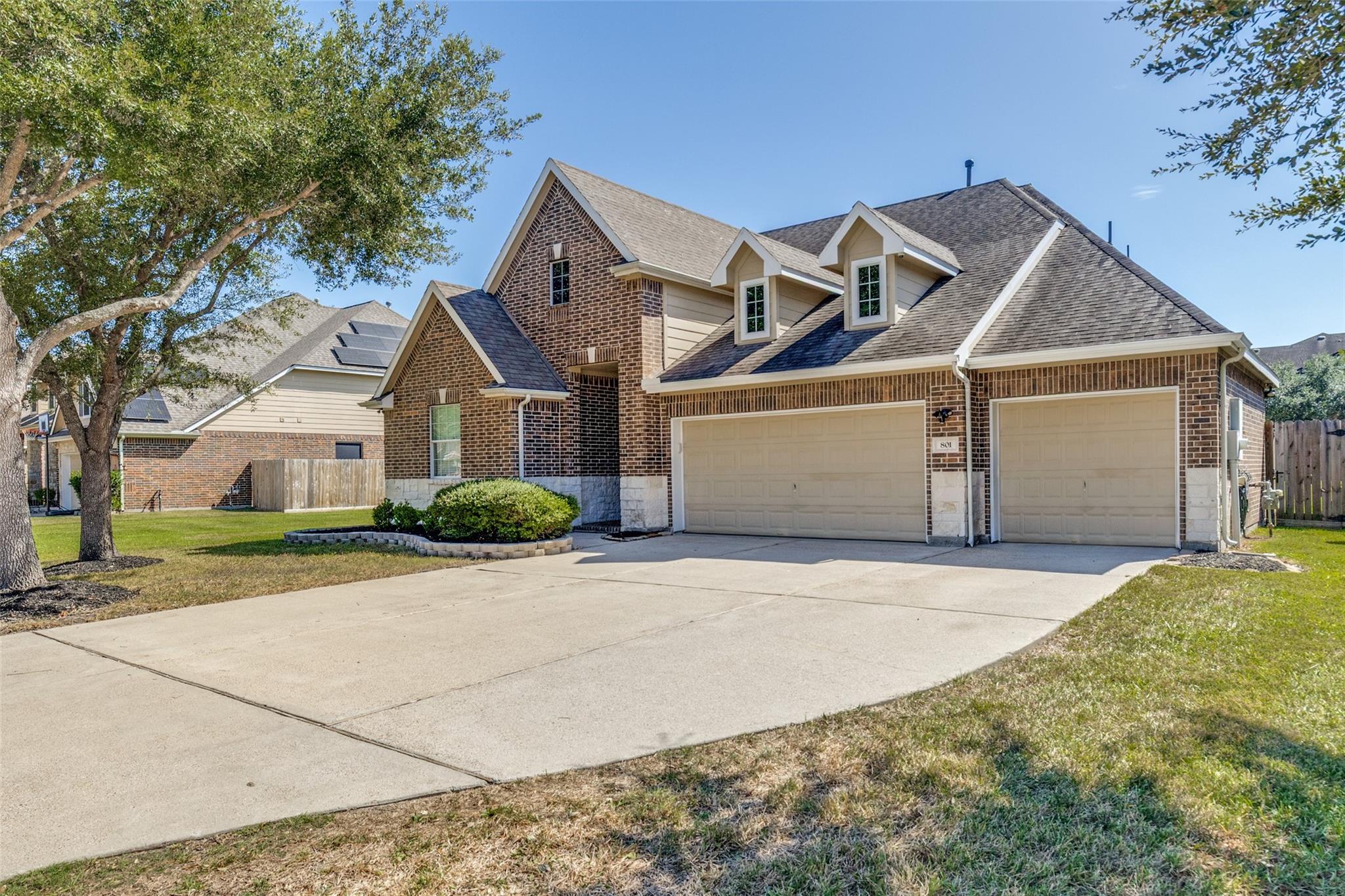 801 Harvard Pointe Drive