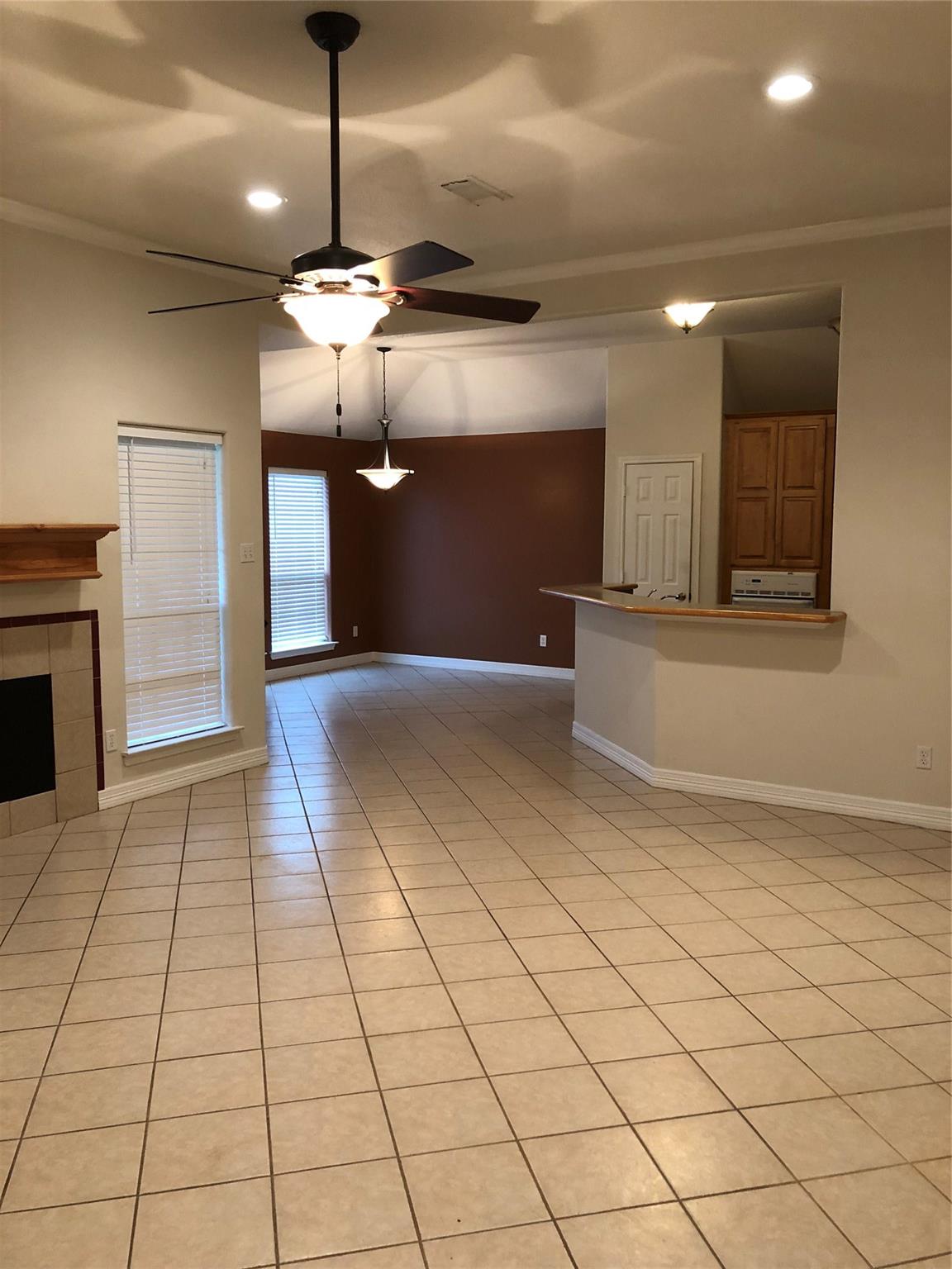 13322 Colton Lane