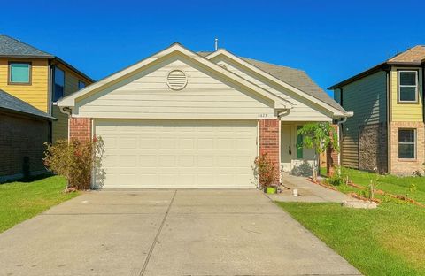 11823 Palmdate Street Houston TX 77034