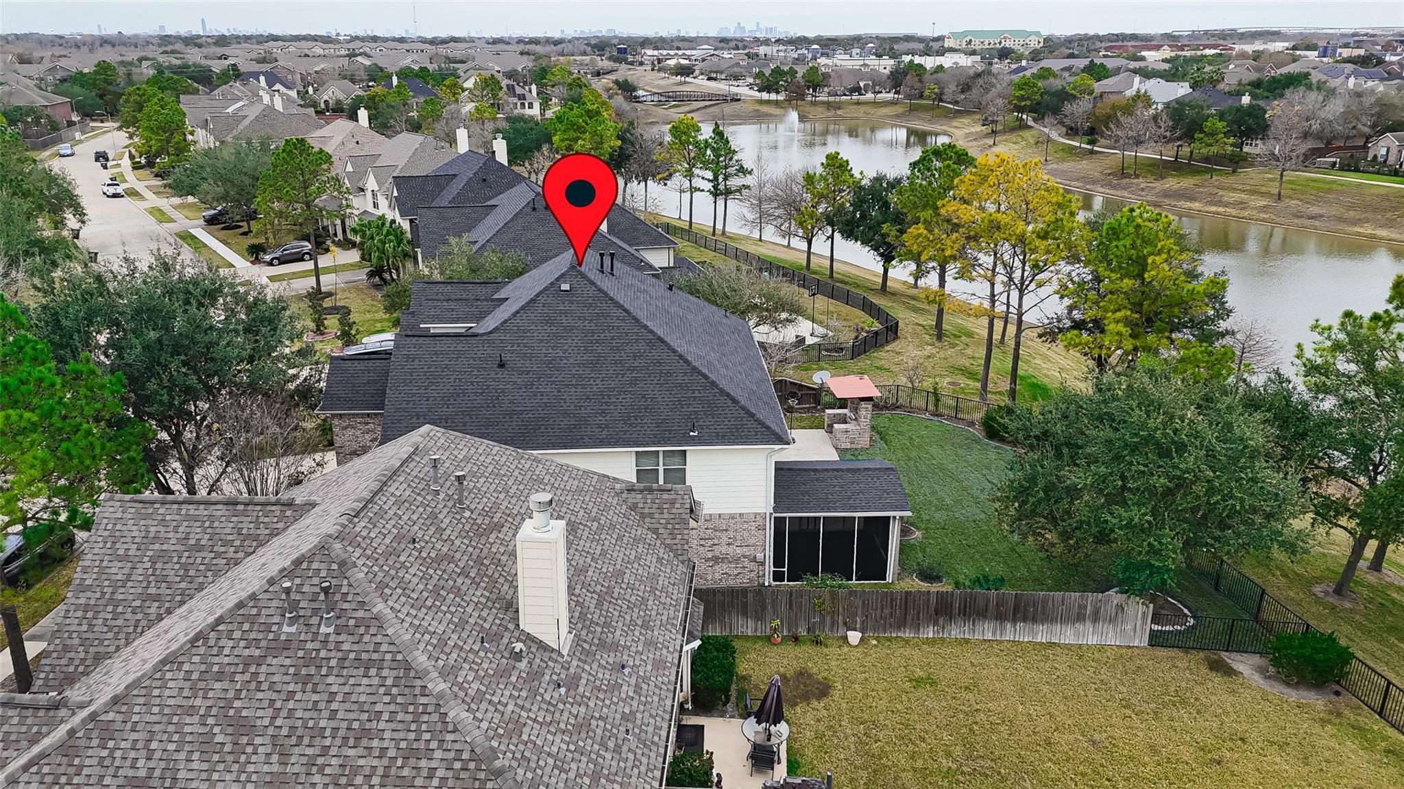 2211 Signal Hill Drive