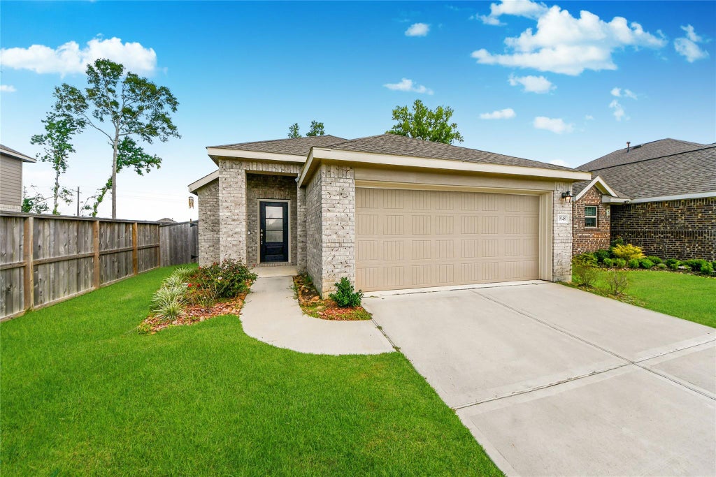 Photo of 19348 Villa Mesa Drive, New Caney, TX 77357 (MLS # 52026516)