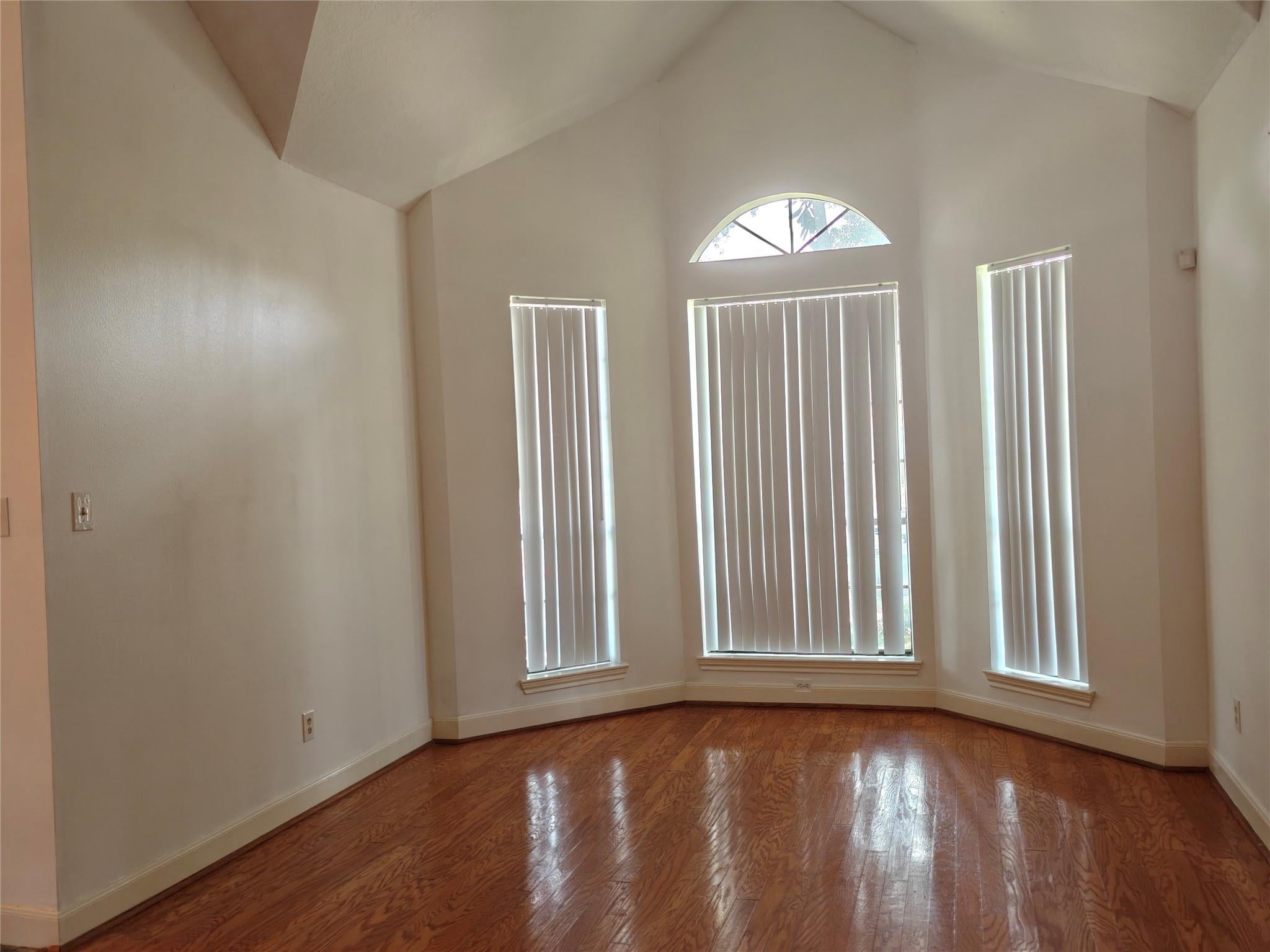3446 Mimosa Way