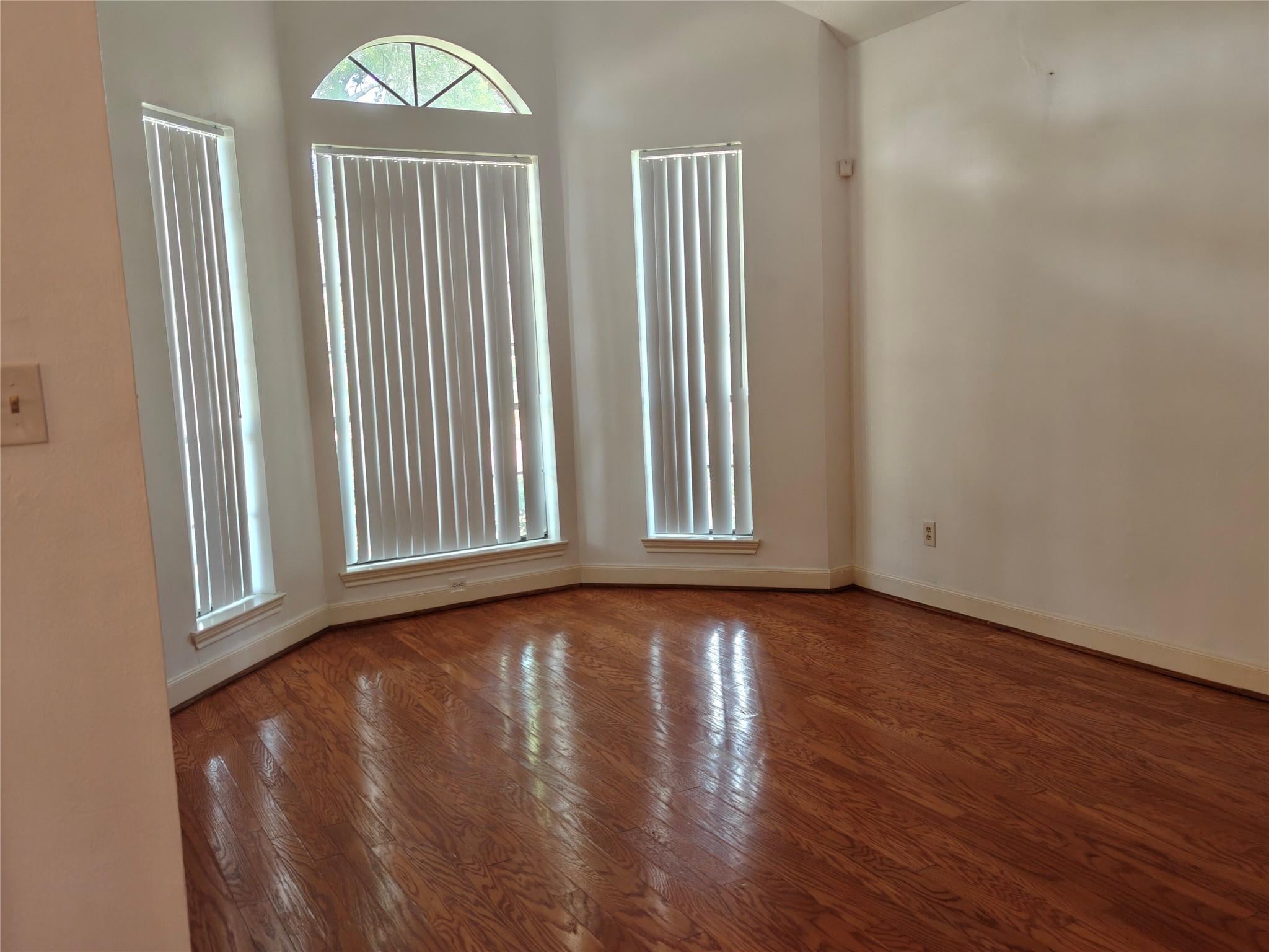 3446 Mimosa Way