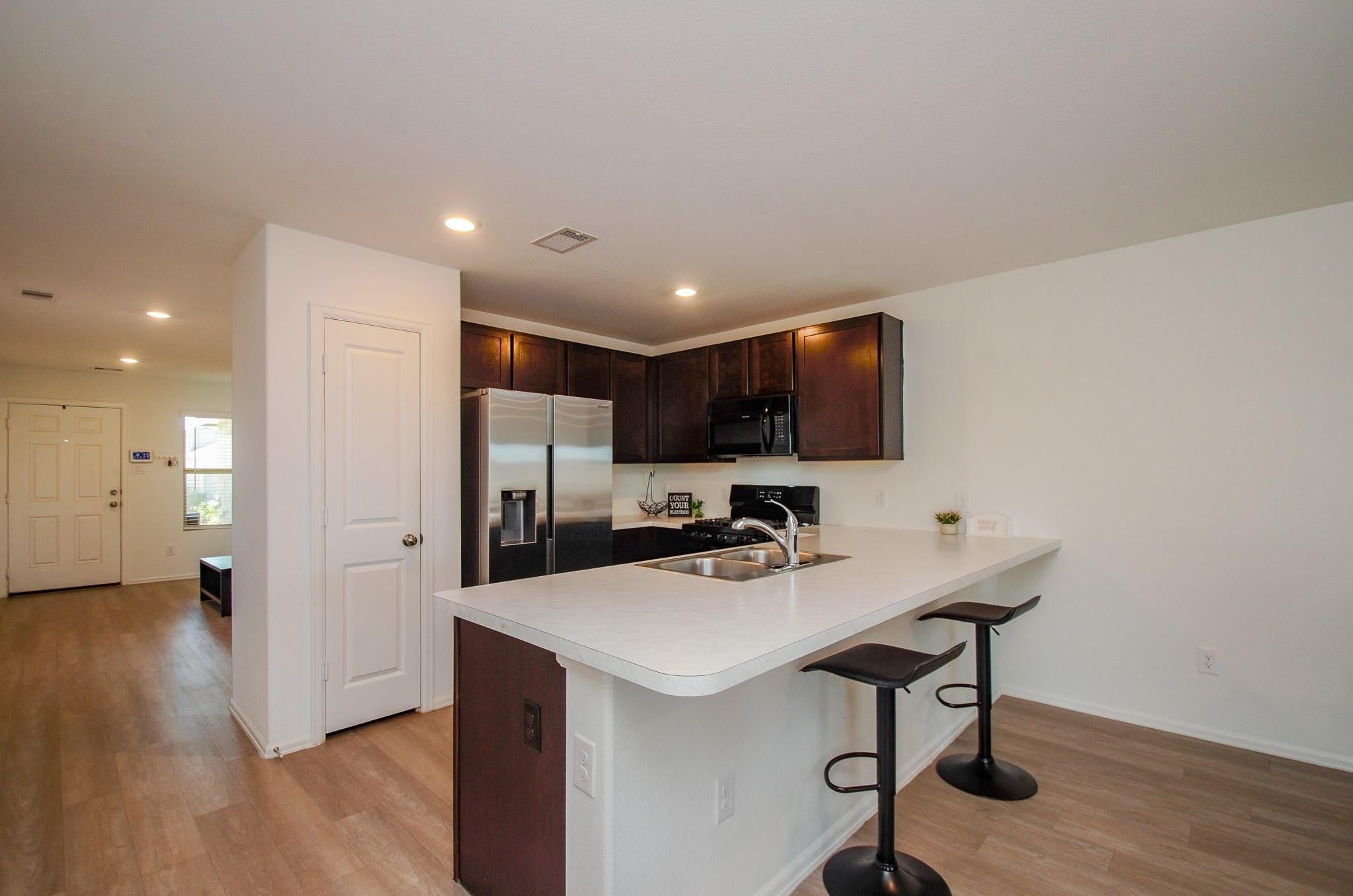 4355 Palmetto Grove Lane