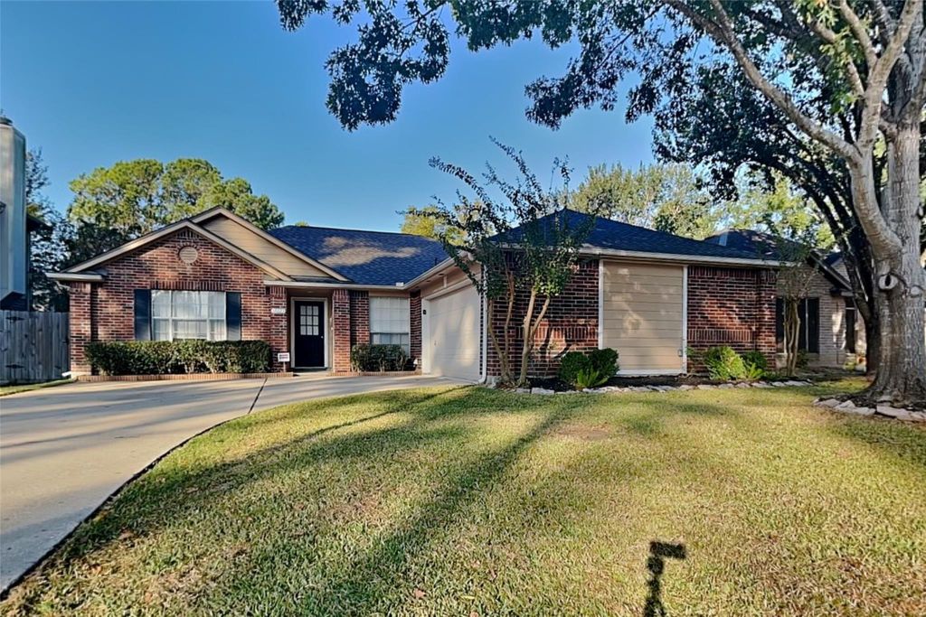 Photo of 18623 Singing Woods Drive, Humble, TX 77346 (MLS # 35841023)