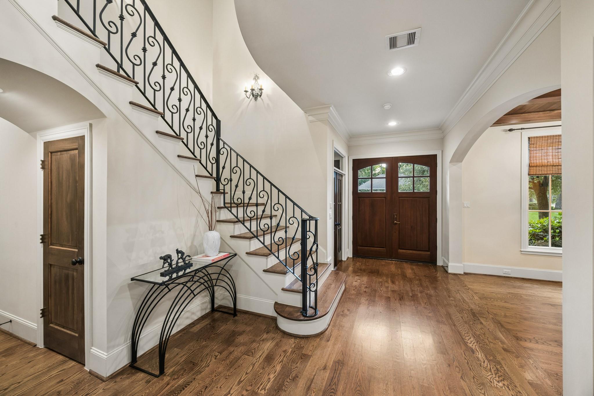 12103 Overcup Drive