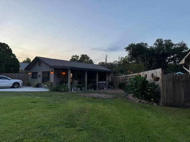 920 W Galveston Street
