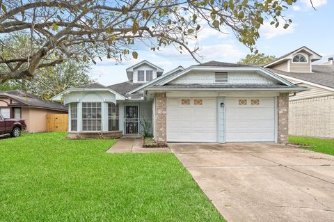 Photo of 16019 Mission Village Drive, Houston, TX 77083 (MLS # 3638083)