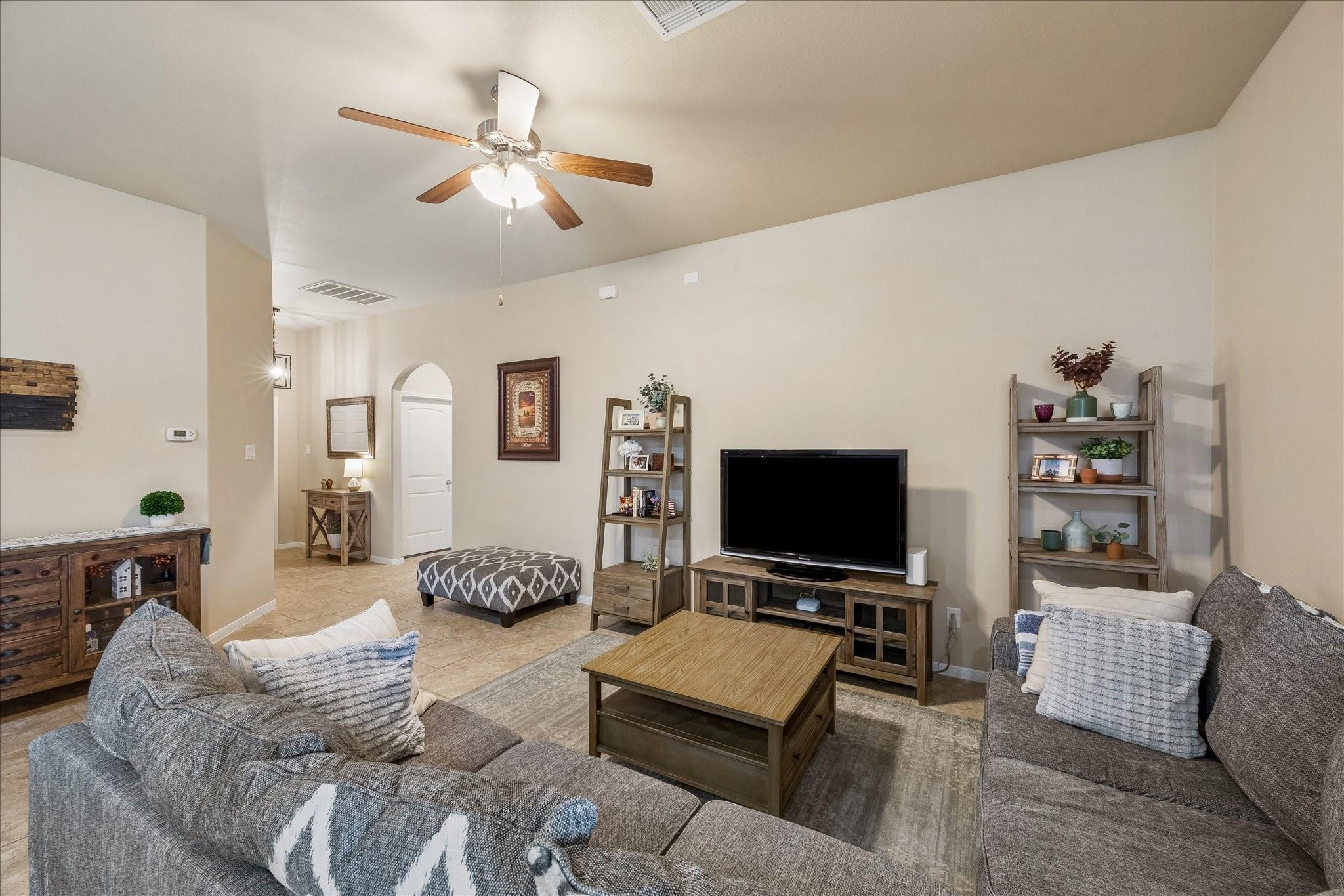 338 Kendall Crest Dr