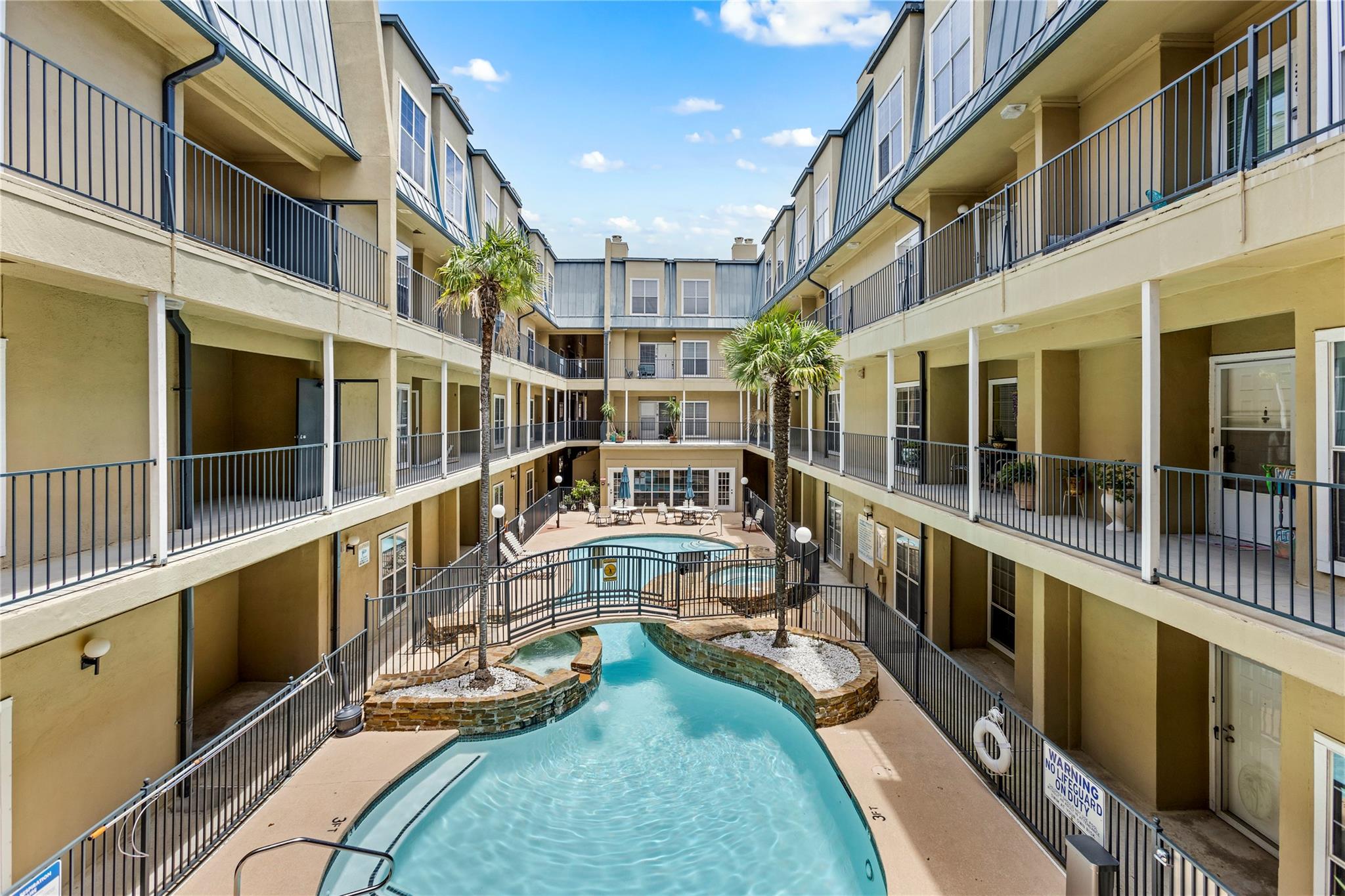 921 Marine Drive 223