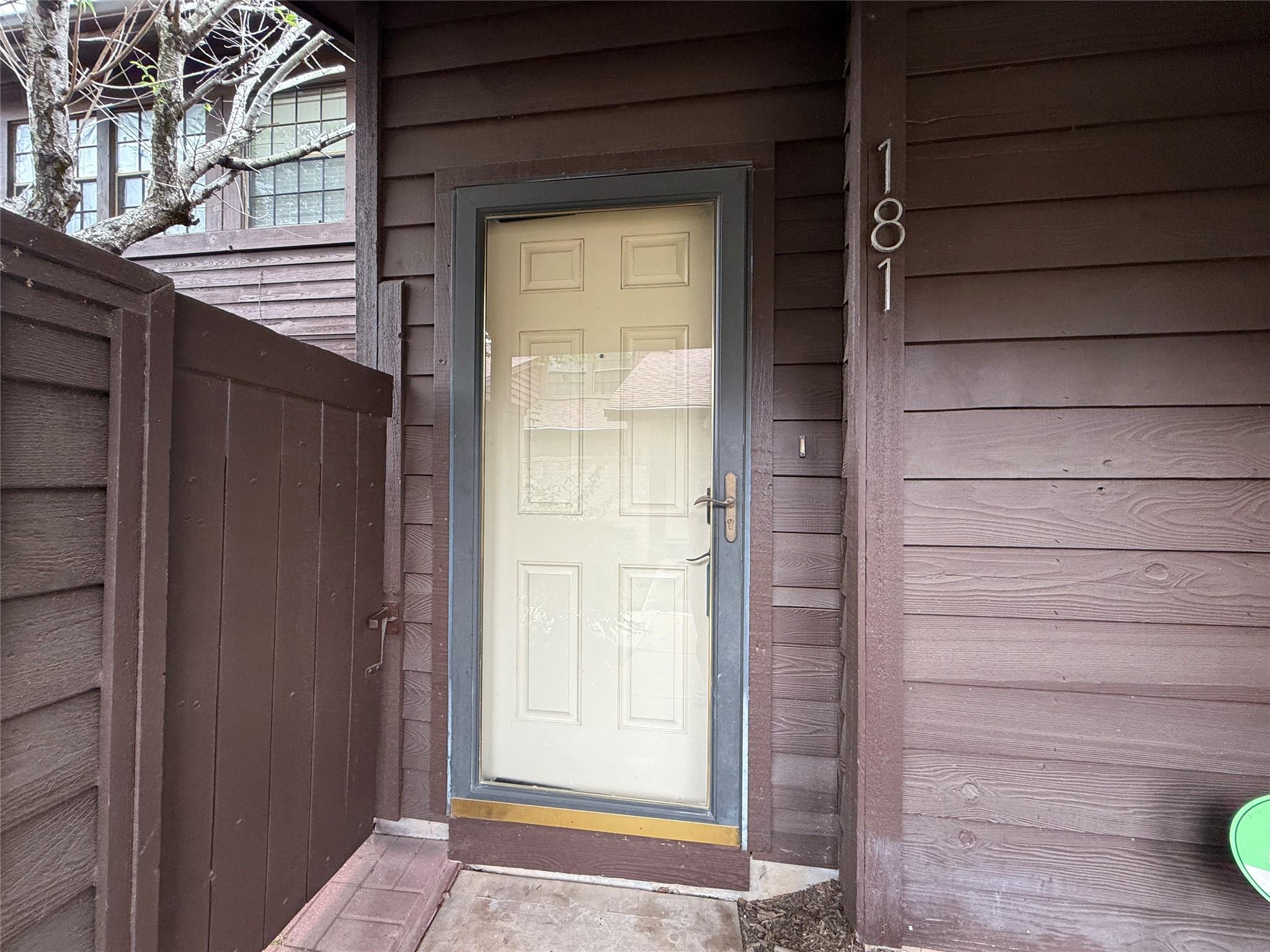 2611 Grants Lake Boulevard 181