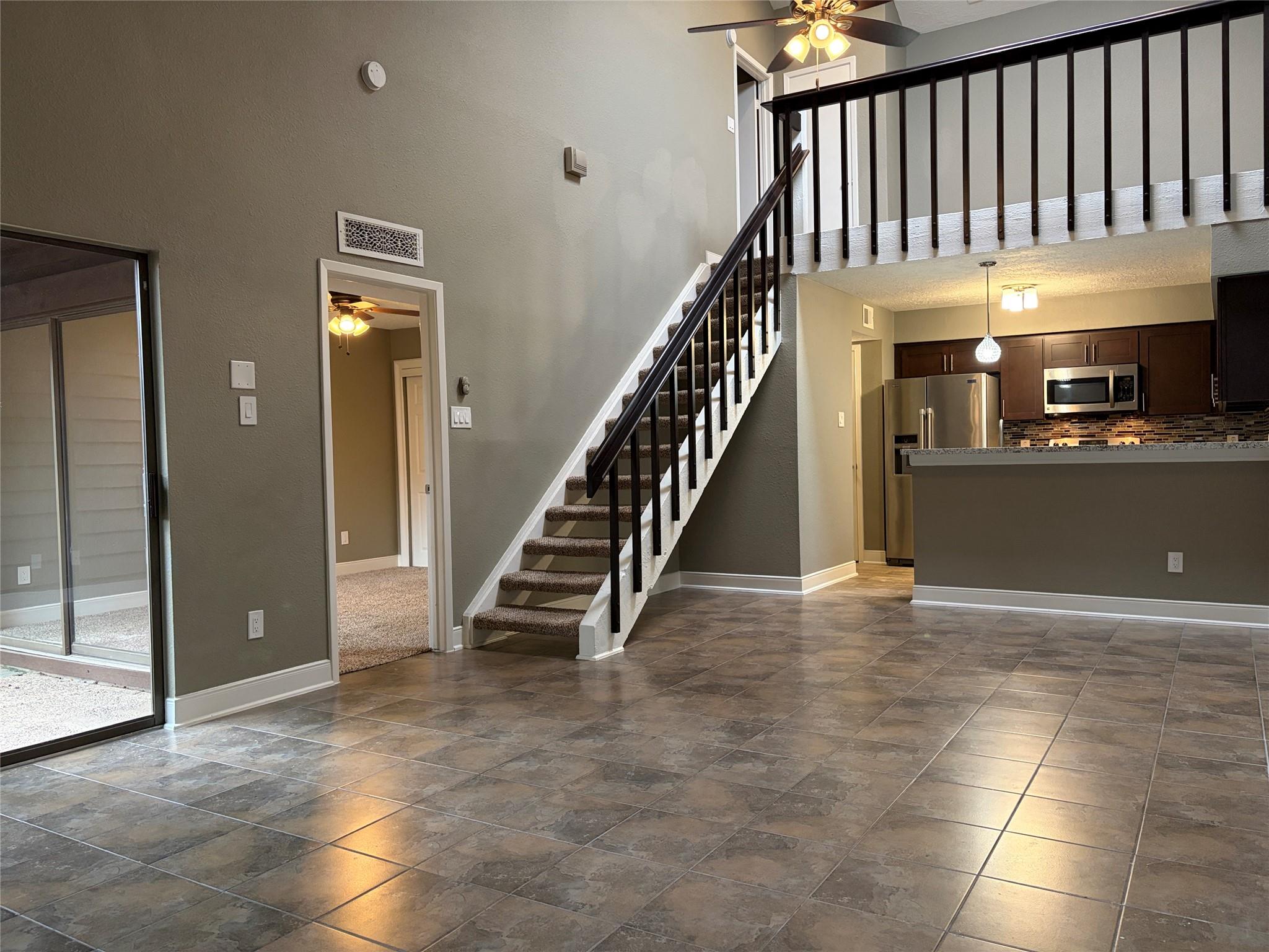2611 Grants Lake Boulevard 181