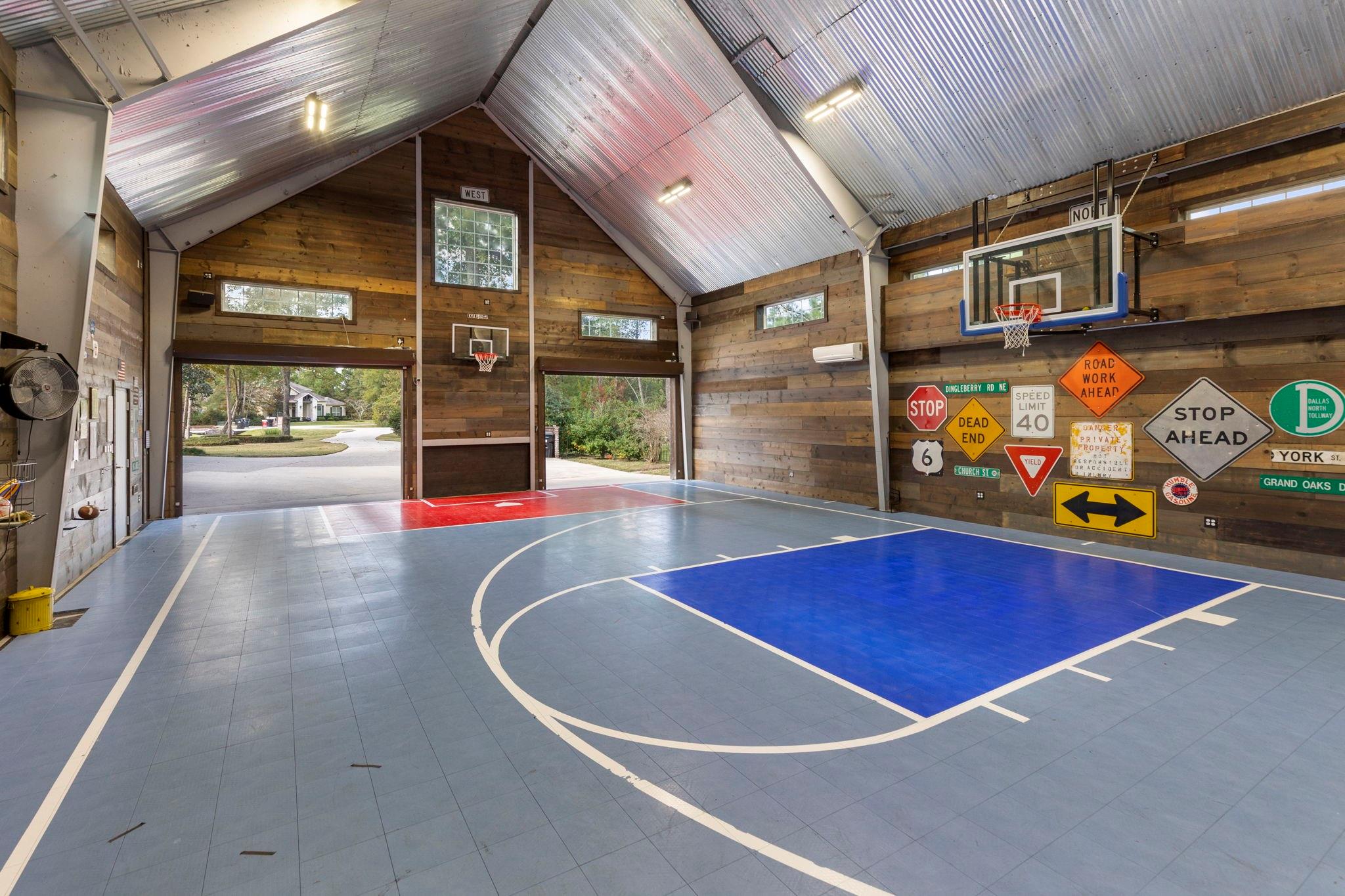 5338 Pine Wood Hills Court