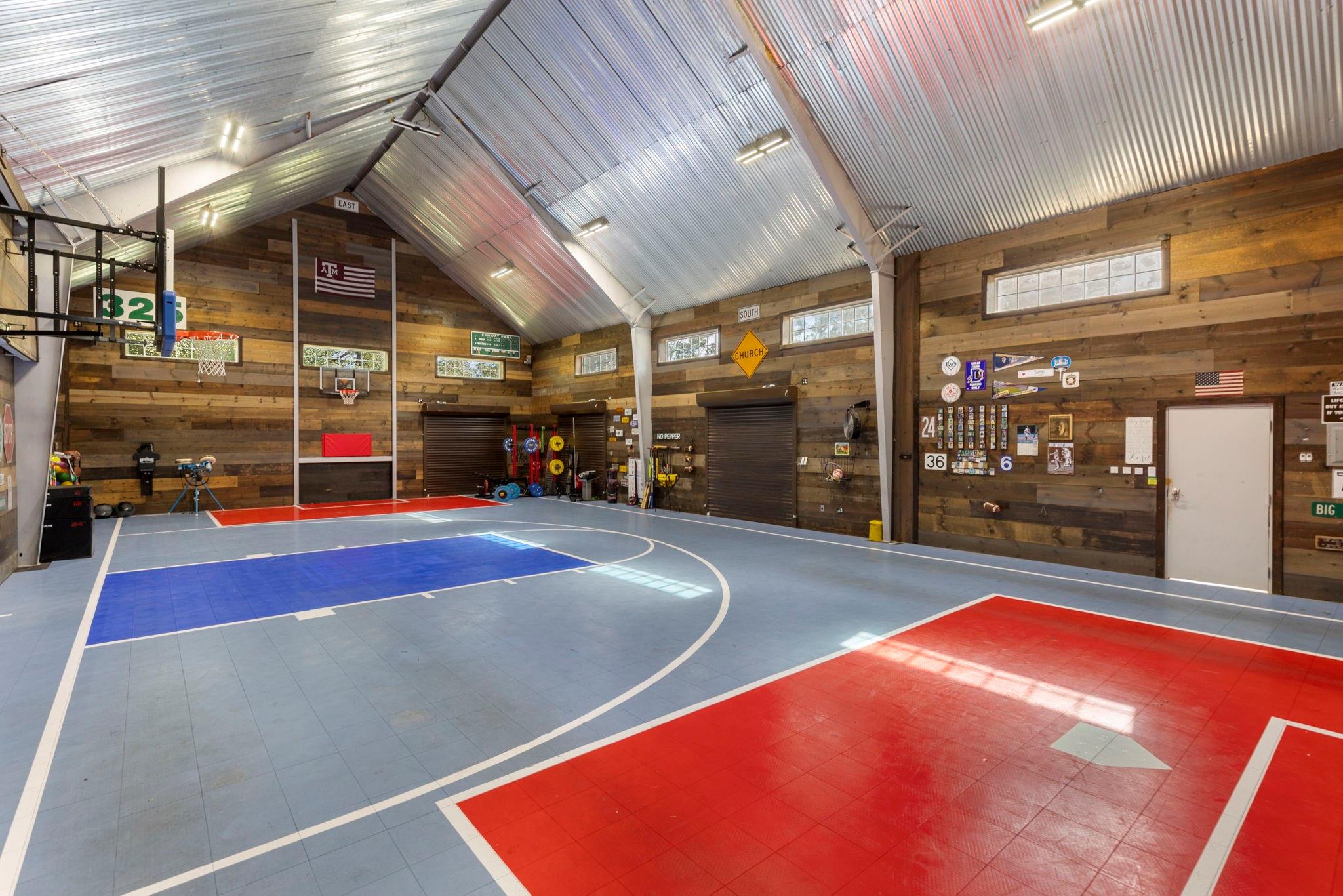 5338 Pine Wood Hills Court