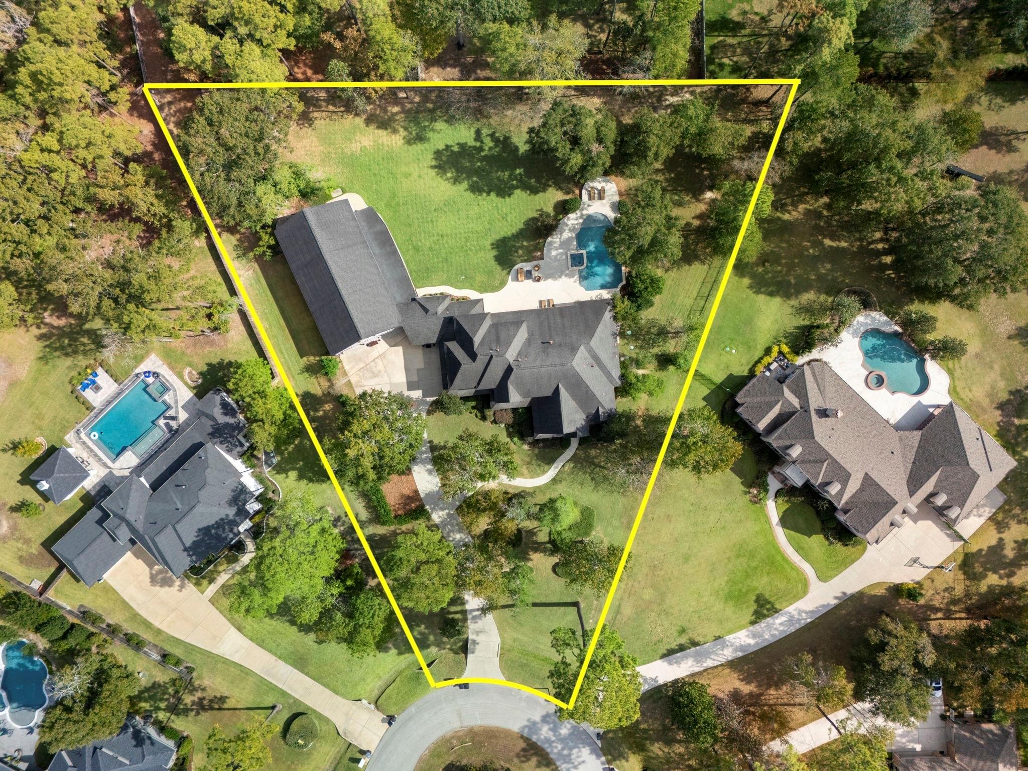 5338 Pine Wood Hills Court