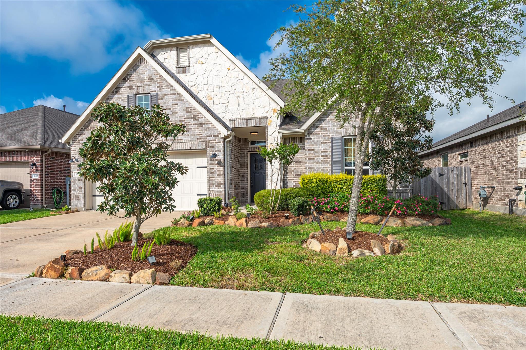 1851 Belle Place
