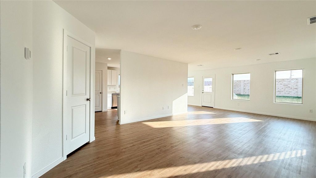 Photo of 1122 Rustic Willow Drive, Beasley, TX 77417 (MLS # 97289476)