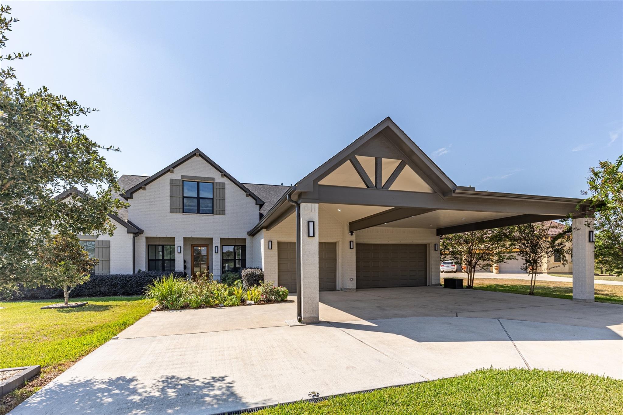 11705 Grandview Drive
