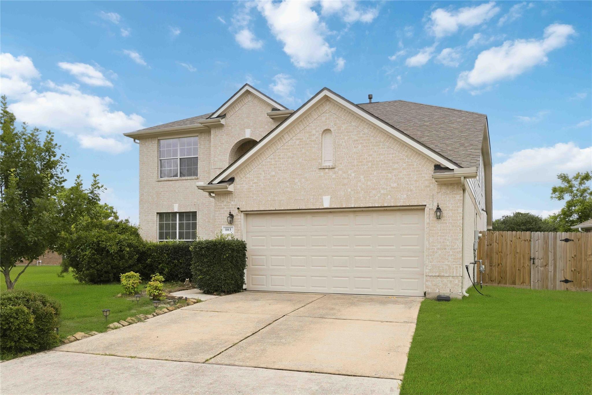 803 Northridge Terrace Lane