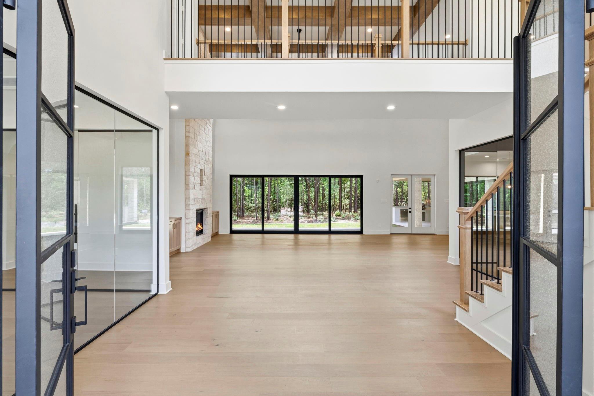 25053 Seguin Trail