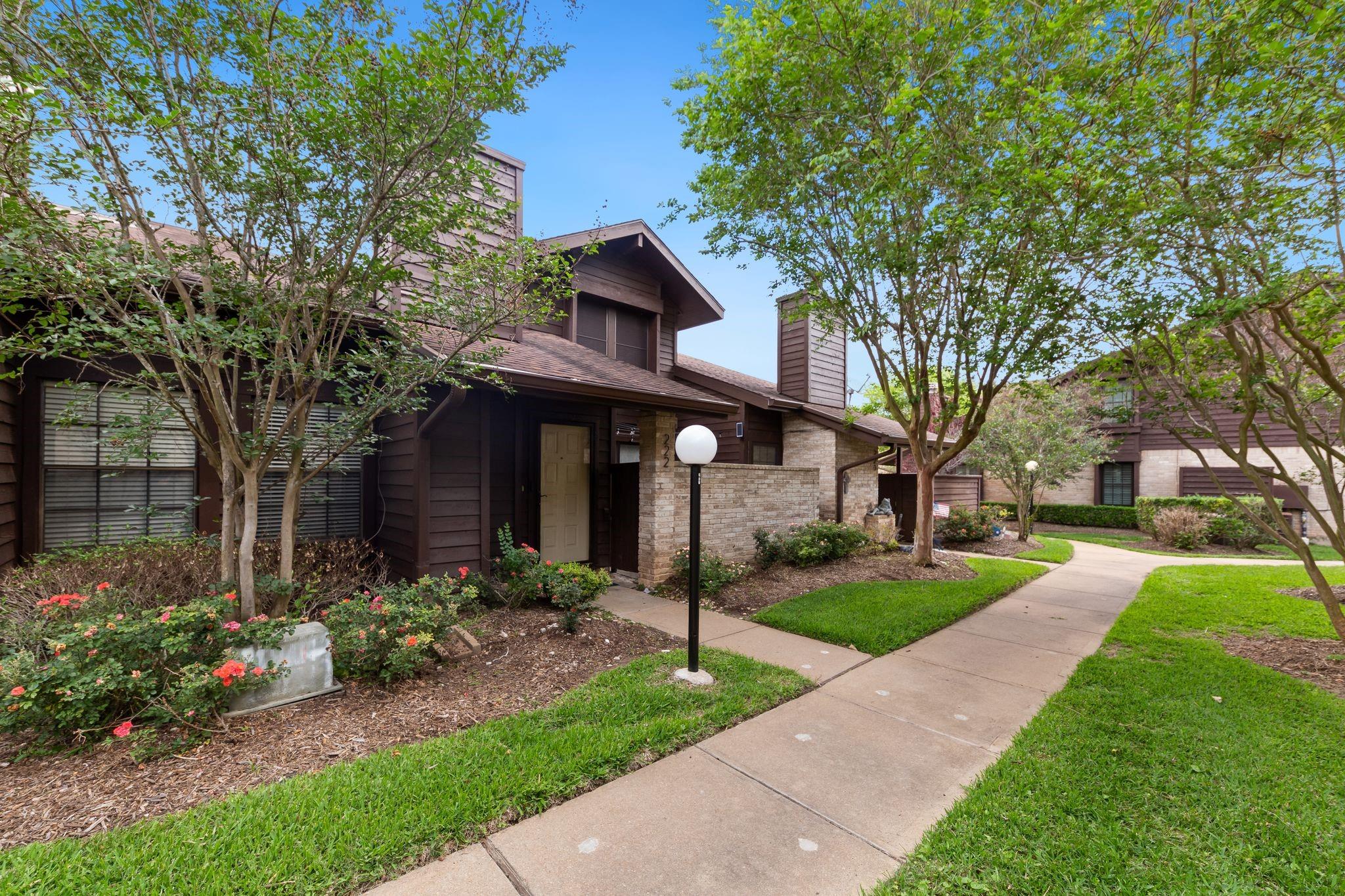 2611 Grants Lake Boulevard 222