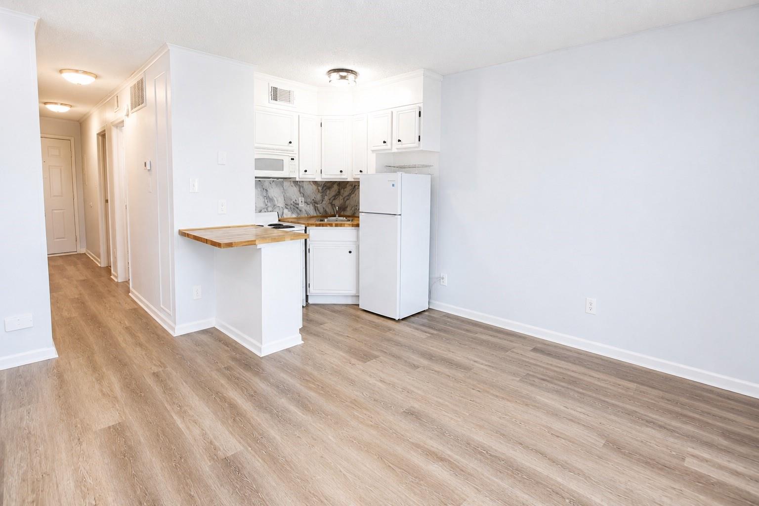 6102 Seawall Boulevard 213