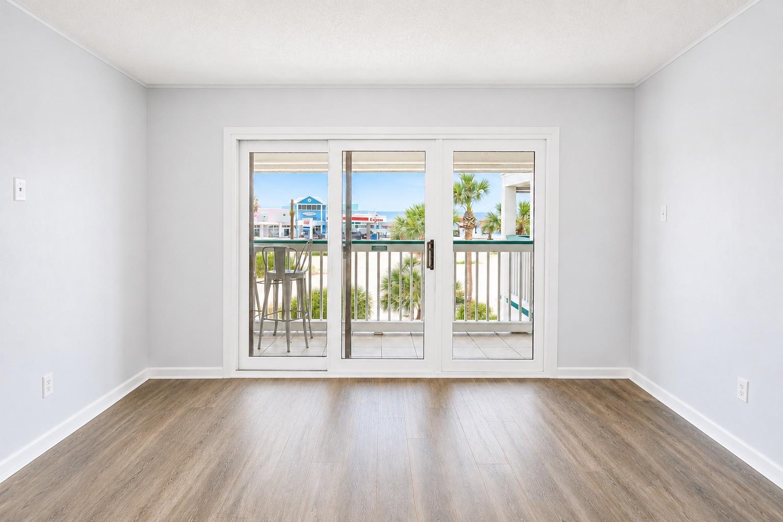 6102 Seawall Boulevard 213