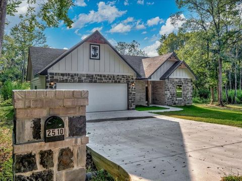 Photo of 2510 Jimmie Street, Lufkin, TX 75904 (MLS # 92093202)