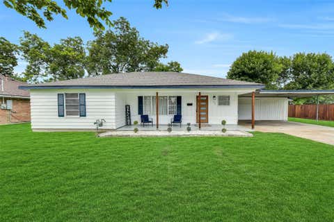 Photo of 822 Dutch Street, Deer Park, TX 77536 (MLS # 61767898)