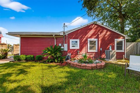 Tiny photo for 5102 Cortelyou Lane, Houston, TX 77021 (MLS # 15963337)