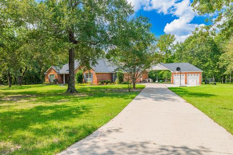 Homes For Sale - 30711 Carrington Drive<br/> Magnolia, TX 77354