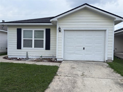Photo of 12551 Hammill Path Dr Drive, Houston, TX 77066 (MLS # 55556485)