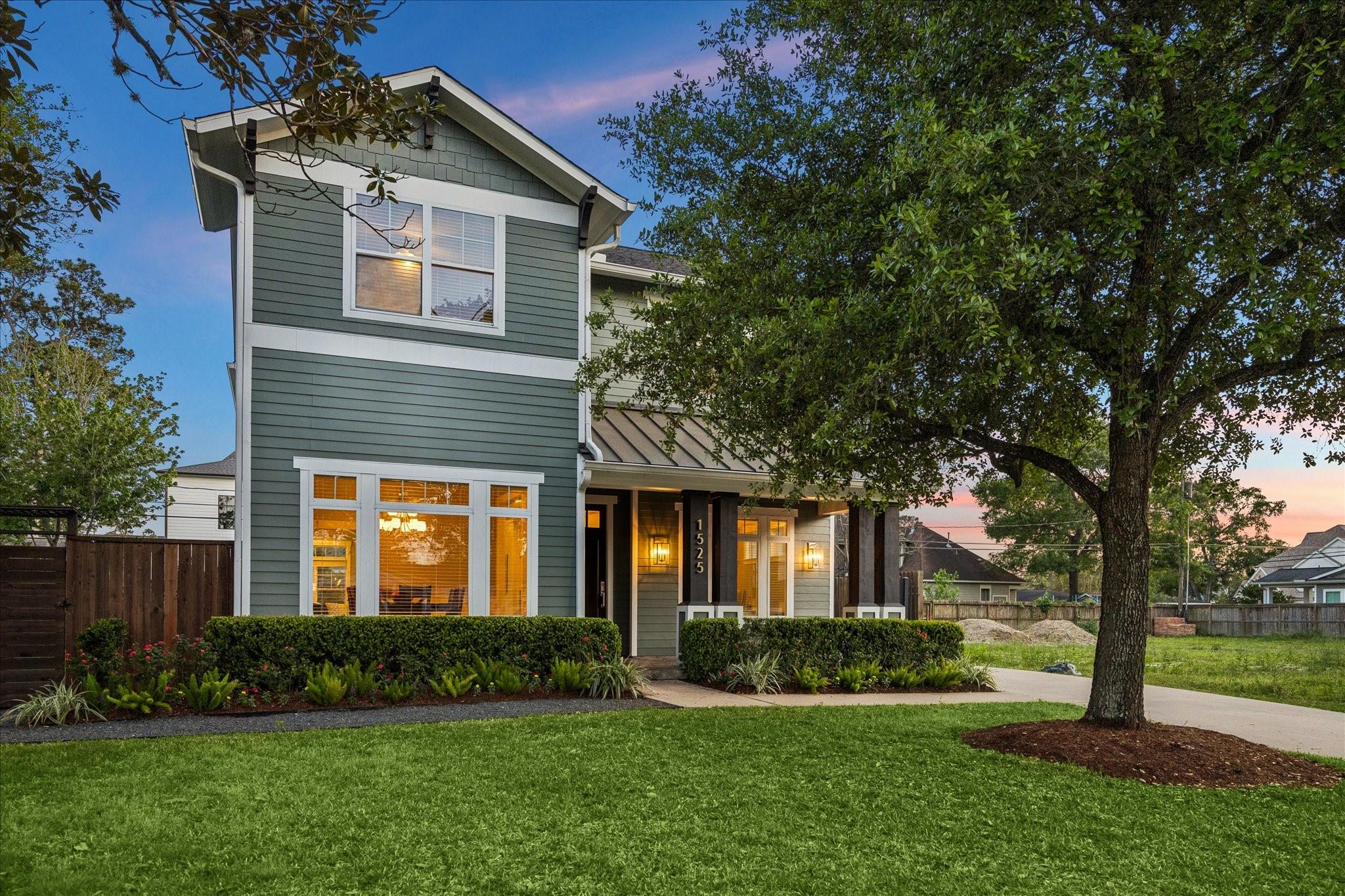 1525 Chippendale Road