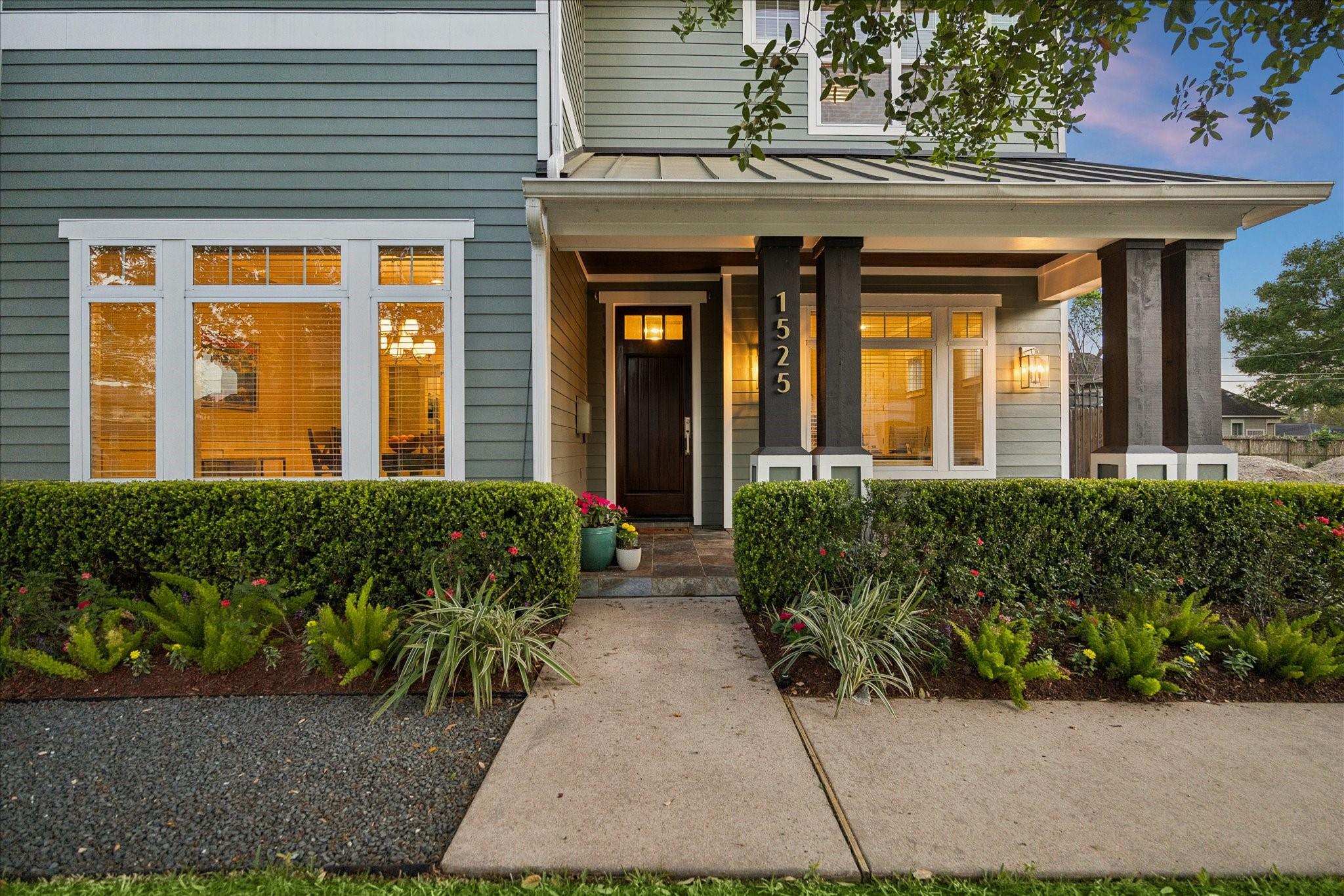 1525 Chippendale Road