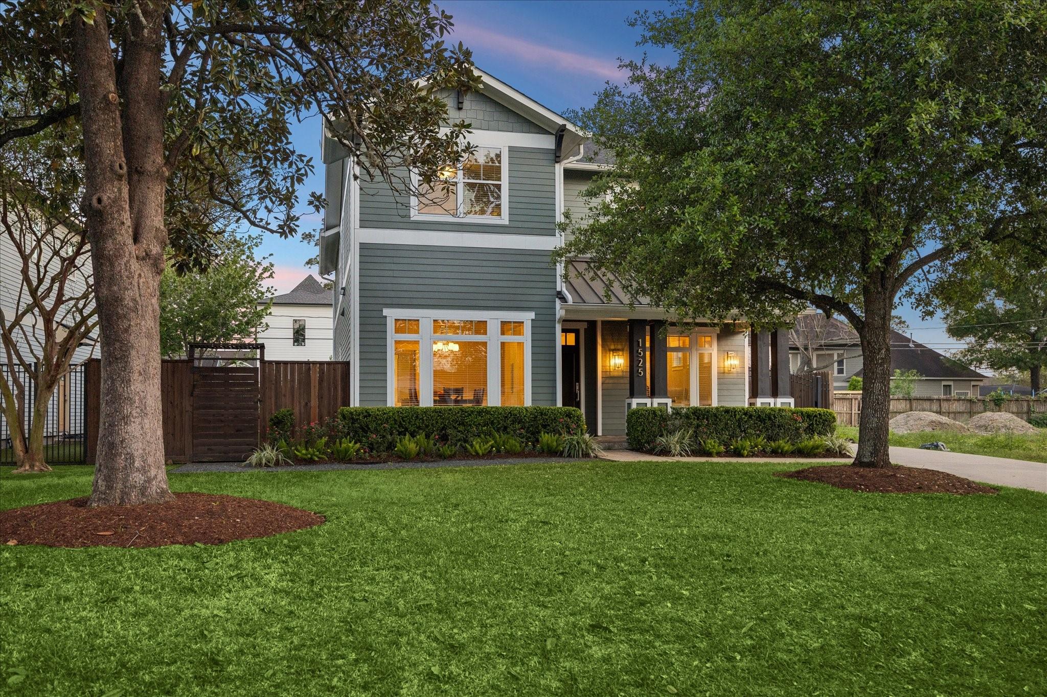 1525 Chippendale Road