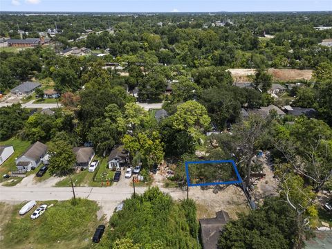 Vacant Land For Sale - Parkes Street<br/> Houston, TX 77088