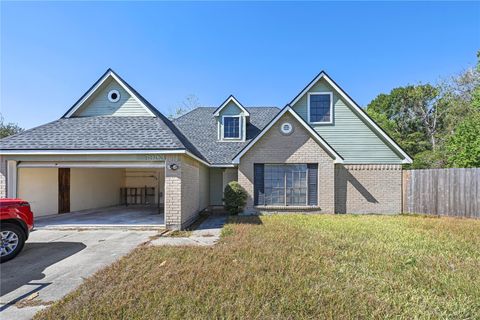 Photo of 6903 Foxcroft Lane, Humble, TX 77338 (MLS # 60406092)
