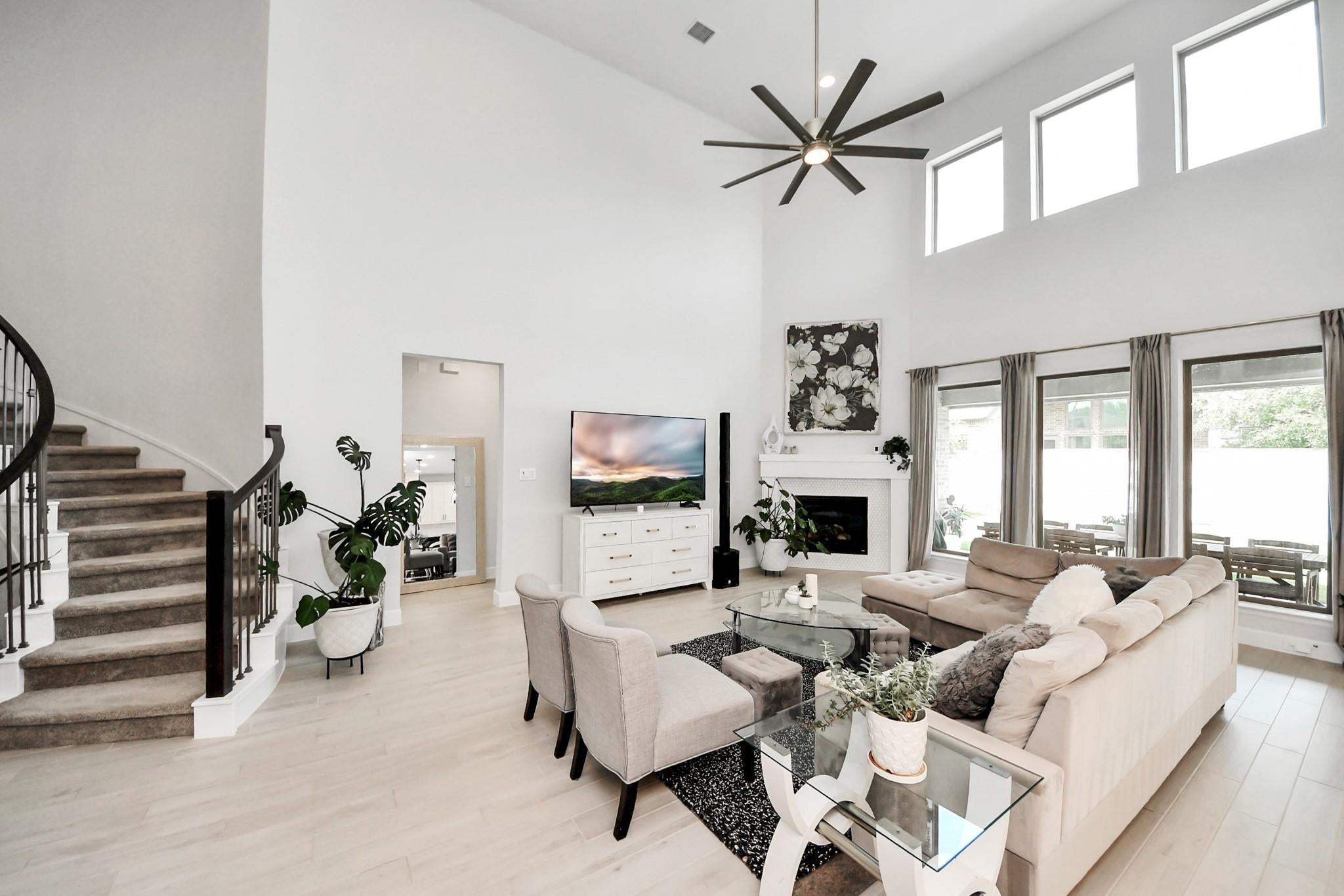 9811 Magnolia Estates Lane
