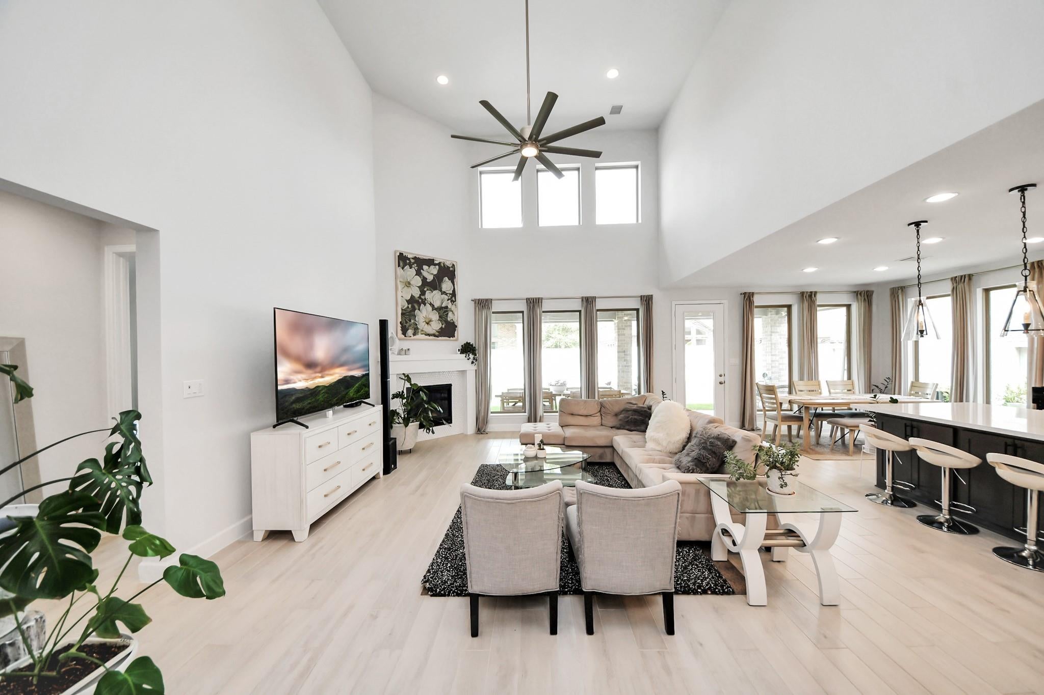 9811 Magnolia Estates Lane
