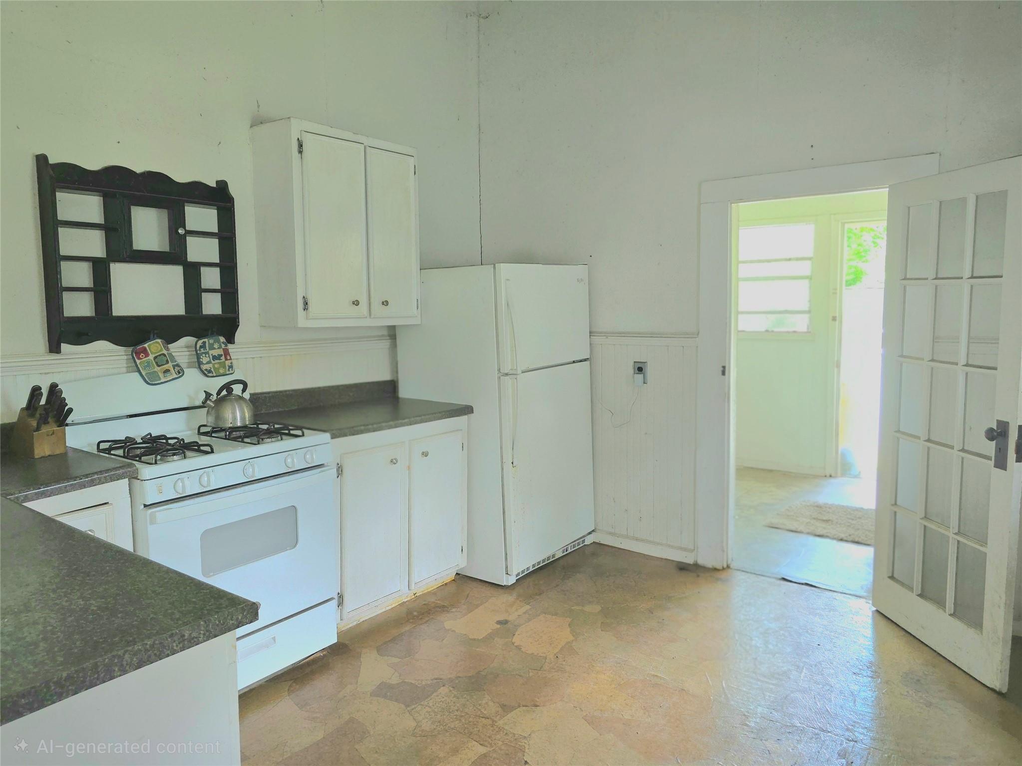 506 W Harris Street