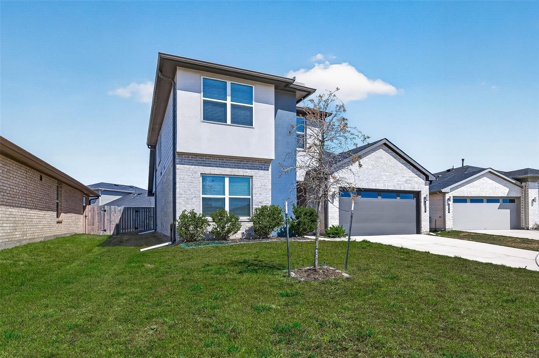 4015 Itzle Island Court