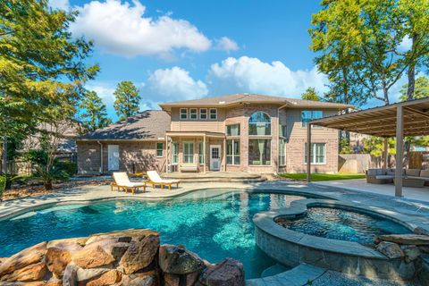 2 Graylin Woods Place The Woodlands TX 77382