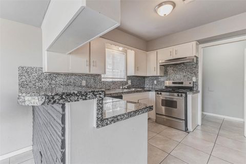 Photo of 3918 Dalmatian Drive, Houston, TX 77045 (MLS # 76745887)