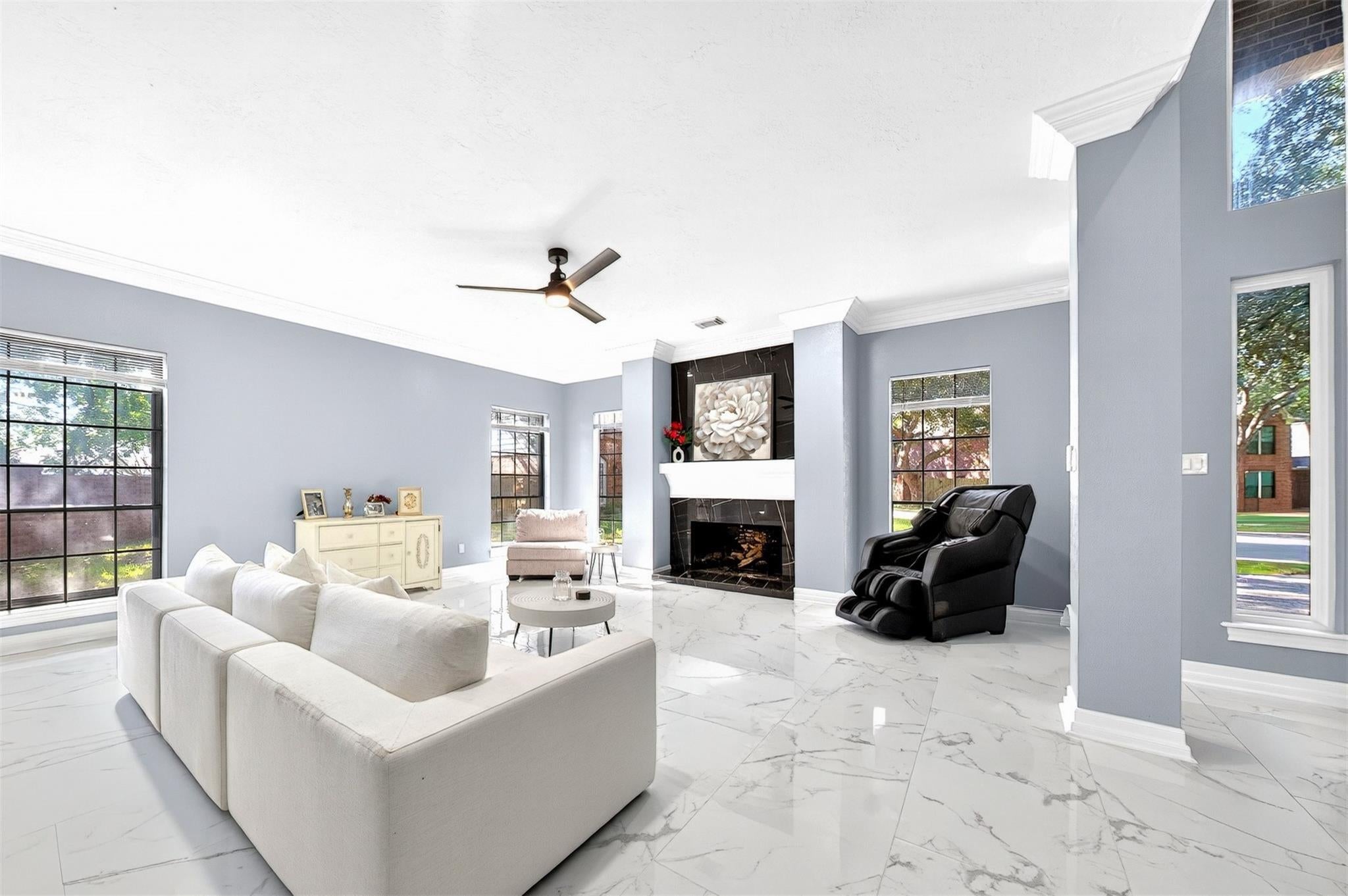 1615 Kelliwood Oaks Drive