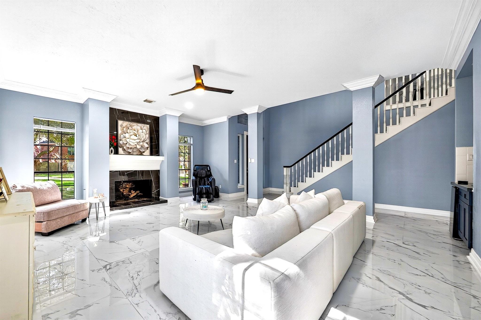 1615 Kelliwood Oaks Drive