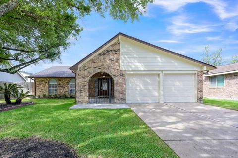 Photo of 23911 Spring Moss Drive, Spring, TX 77373 (MLS # 5704976)