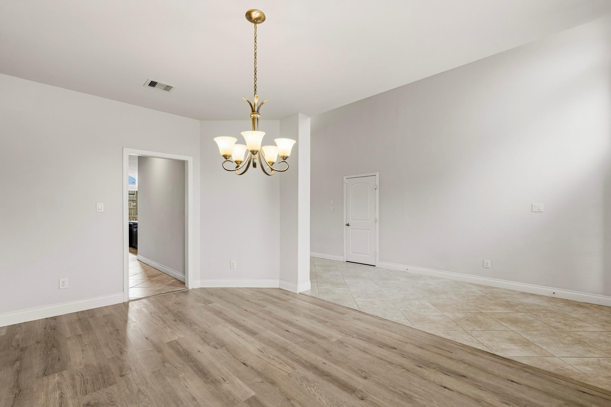 2915 Oakmist Ridge Lane