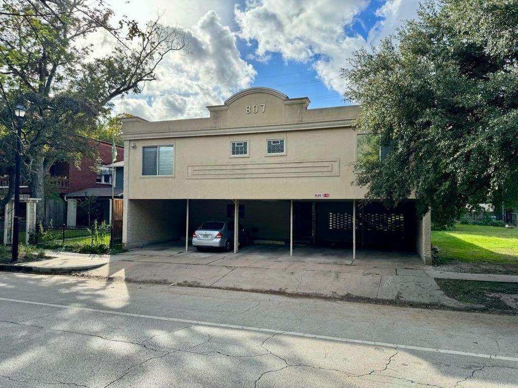 Photo of 807 Heights Boulevard #5, Houston, TX 77007 (MLS # 74519668)