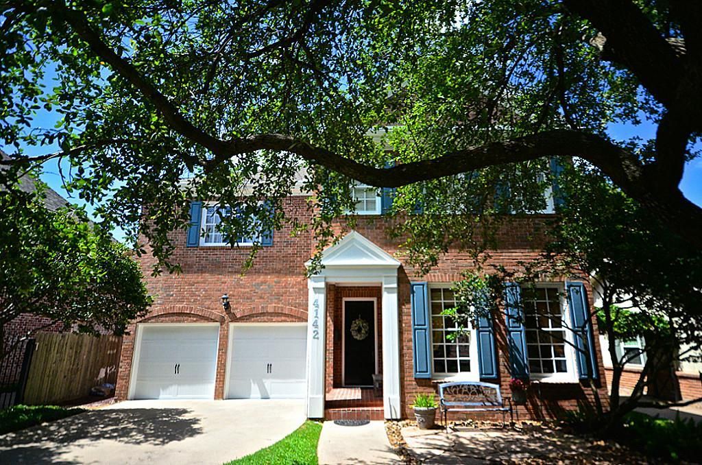 Photo of 4142 Villanova Street, West University, TX 77005 (MLS # 78894142)