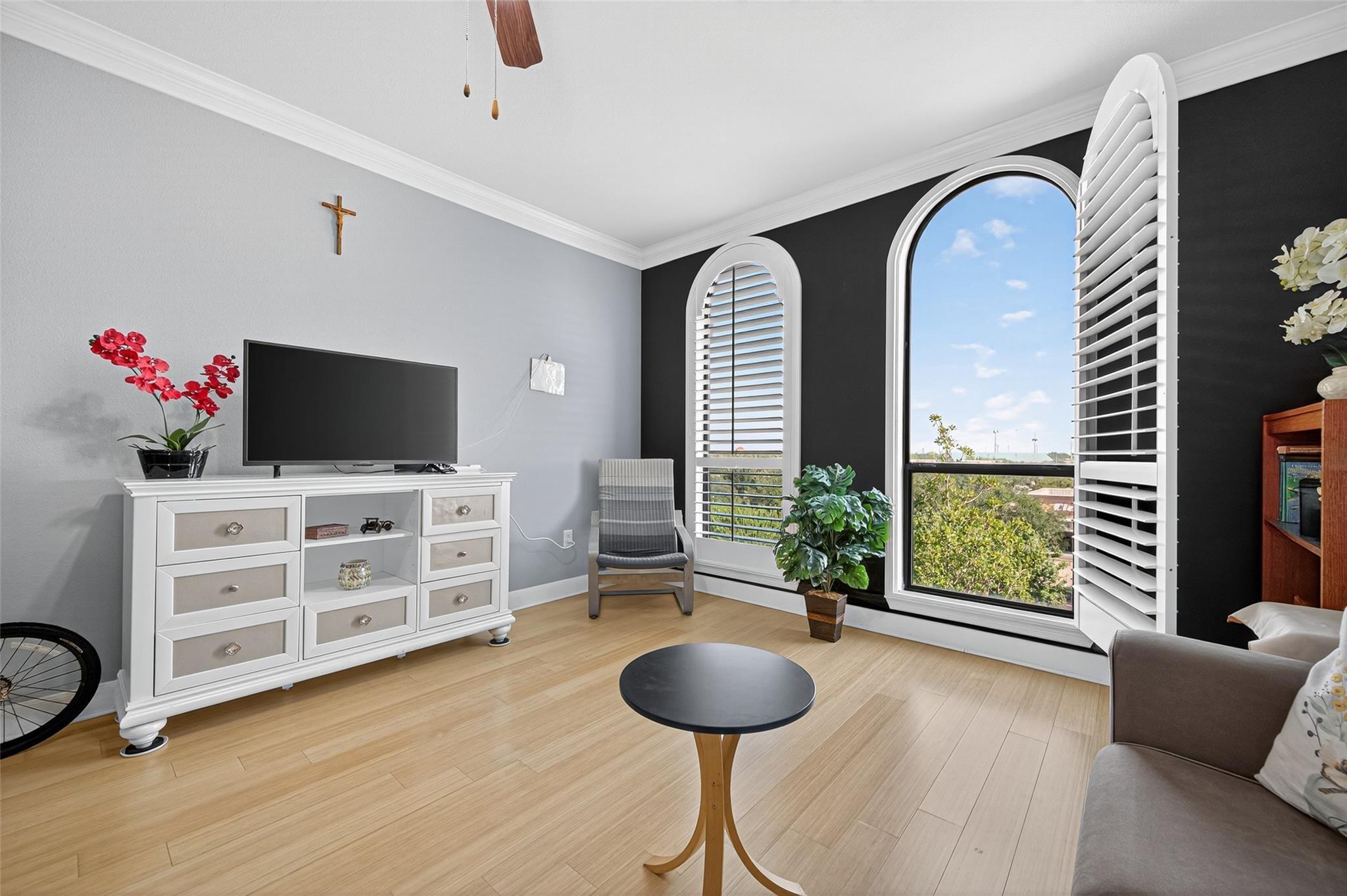2299 Lone Star Drive 444
